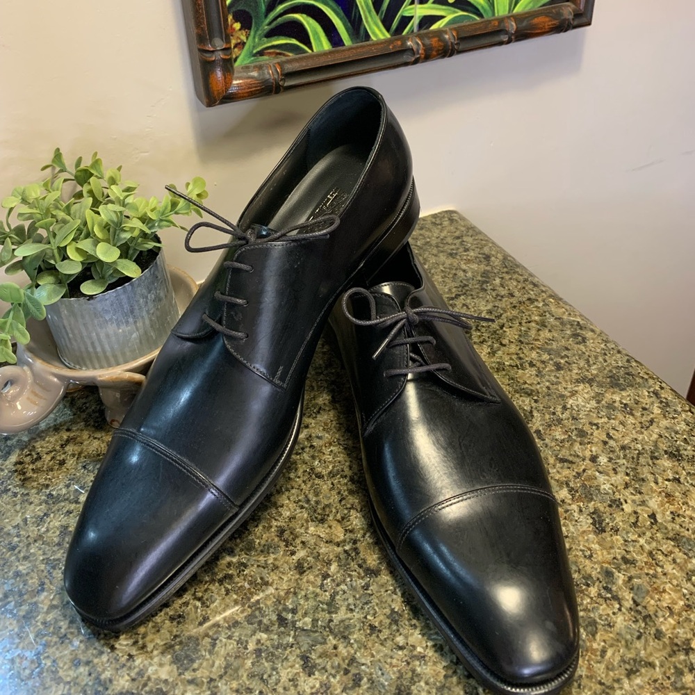 Ferragamo Mens Black Leather Tuxedo Tie Shoes